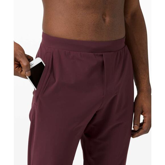 Lululemon Surge Jogger Cassis Men's Size Small in Excellent Used Condition - Picture 3 of 9